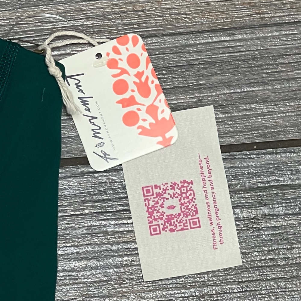 NWT $68 Free People X Hatch Maternity Square Neck Bra Size Medium Garden Green - Picture 6 of 15